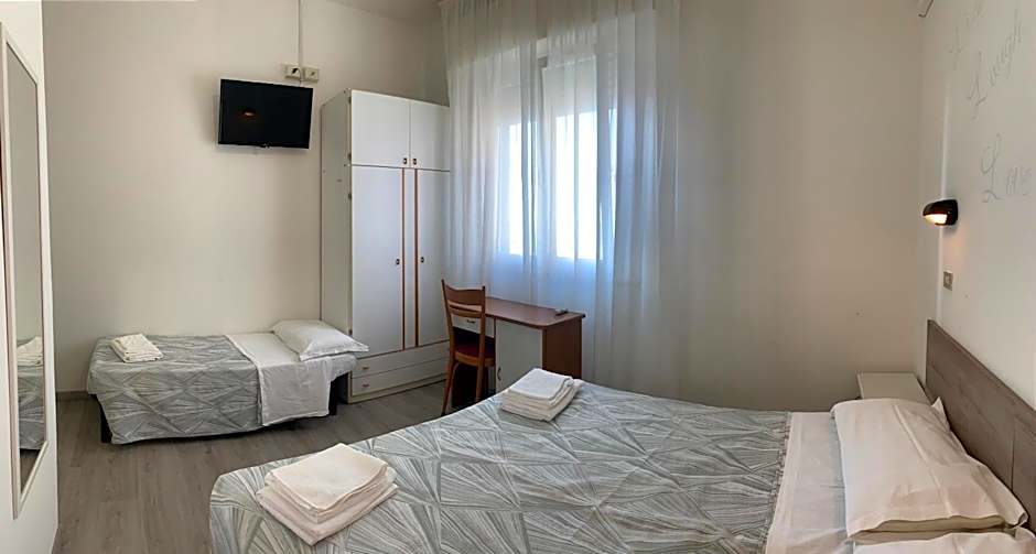 Photo 1 of 6 of Triple Room
