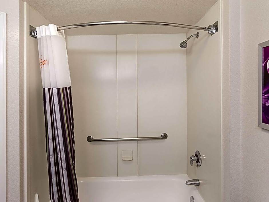 La Quinta Inn & Suites by Wyndham San Marcos