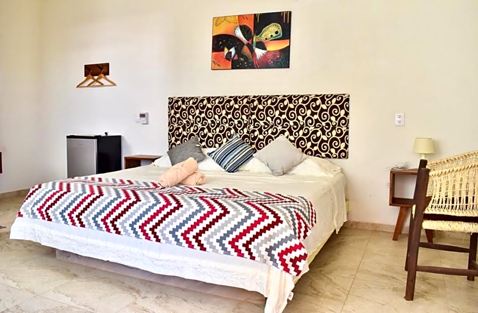 Carri Surf Studio