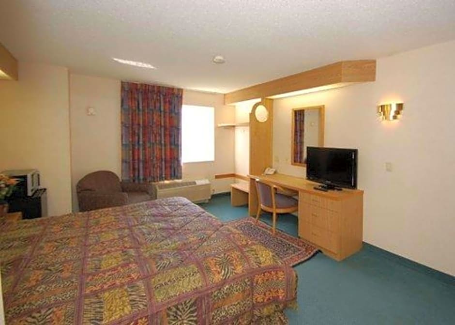 Rodeway Inn Willington North