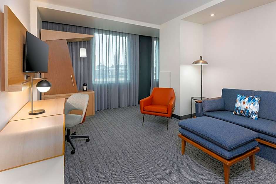 Courtyard by Marriott Buffalo Downtown/Canalside
