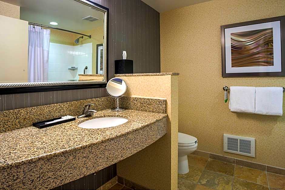 Courtyard by Marriott Hadley Amherst