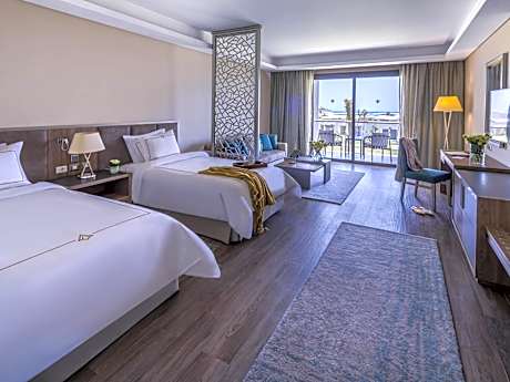 Twin Suite with Sea View