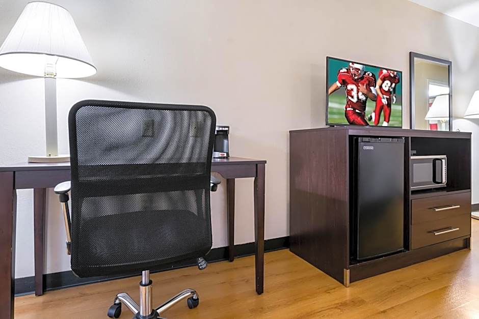 Red Roof Inn Carrollton