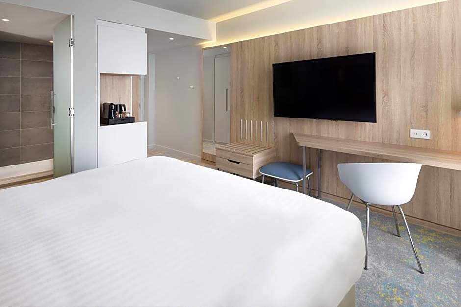 Courtyard by Marriott Paris Charles de Gaulle Central Airport
