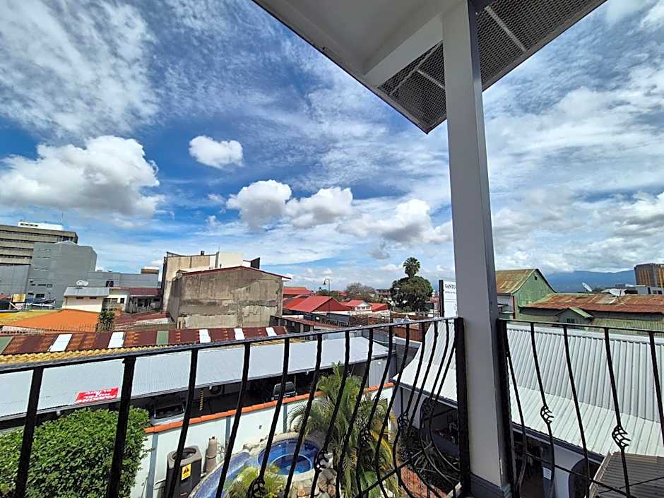 Hotel Santo Tomás