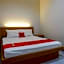 RedDoorz Syariah near Solo Paragon Mall 2