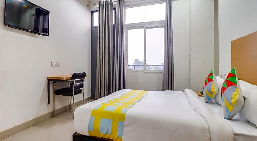 Super Hotel O Basera Homes Jankipuram