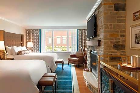 Queen Room with Two Queen Beds