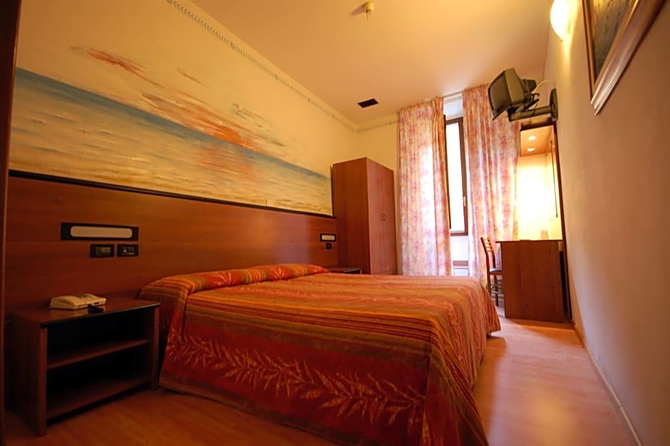 Hotel Leonardo