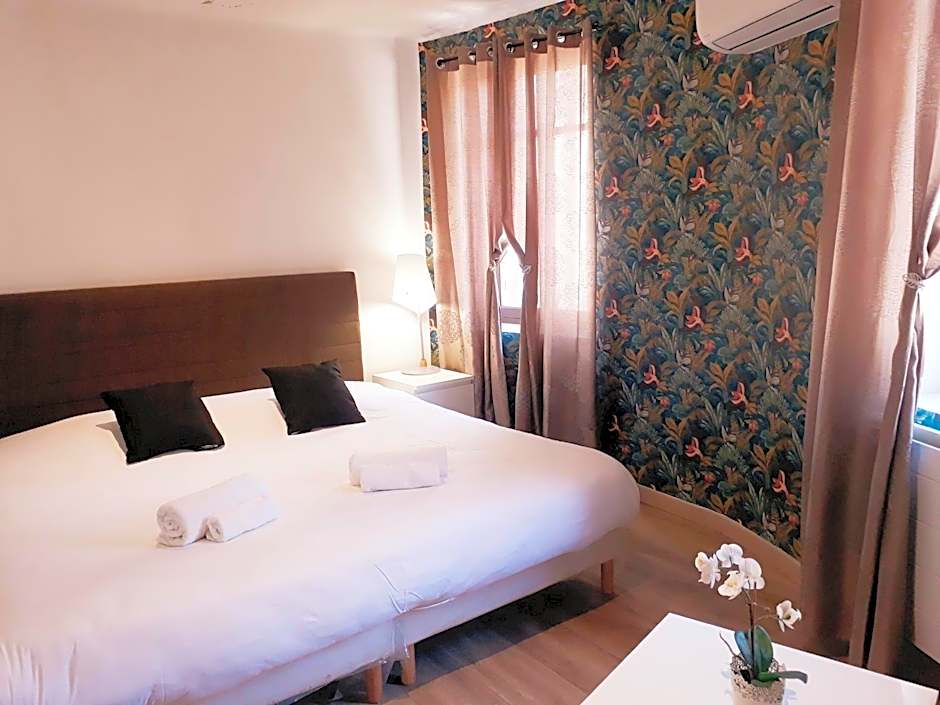 Hotel renaissance martigues