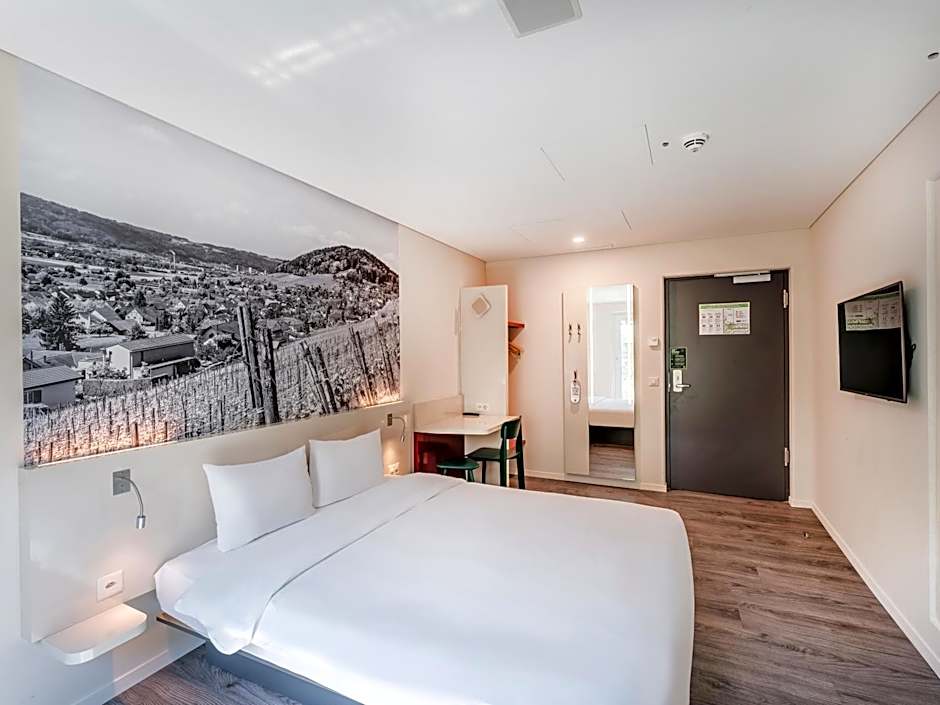 B&B HOTEL Zürich Airport