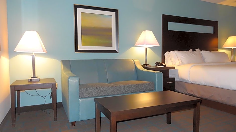 Holiday Inn Express Hotel Kansas City - Bonner Springs, an IHG Hotel