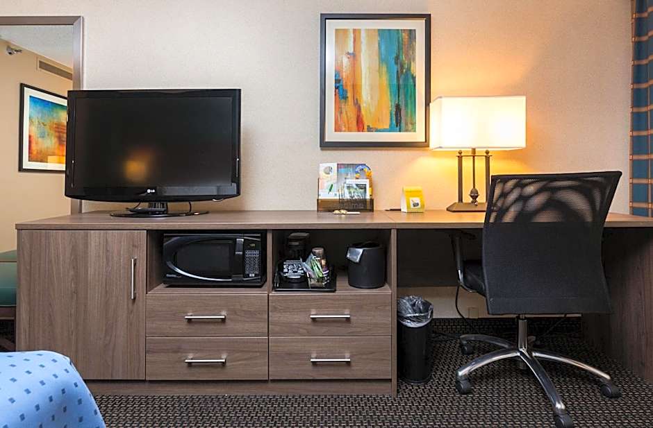 Holiday Inn Des Moines Downtown Hotel By IHG