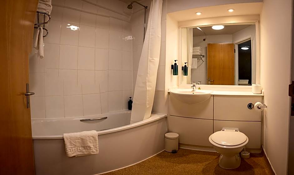 The Oakwood Hotel