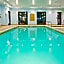 Holiday Inn Express Hotel & Suites Latham By IHG