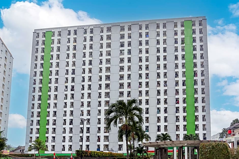 Capital O 93372 Aurora Residence