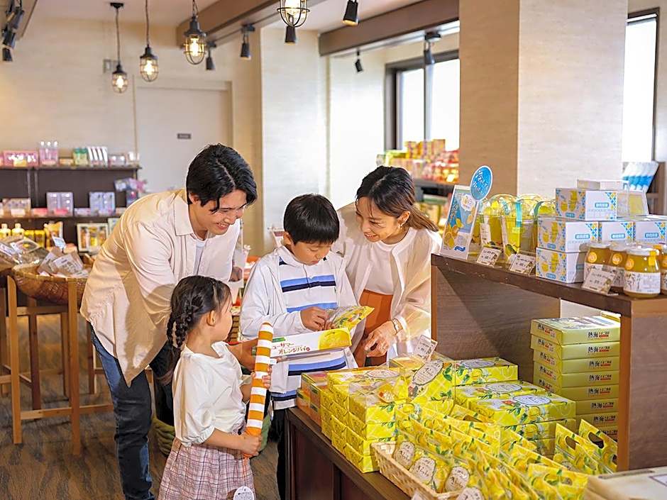 Ooedo Onsen Monogatari Premium Atami