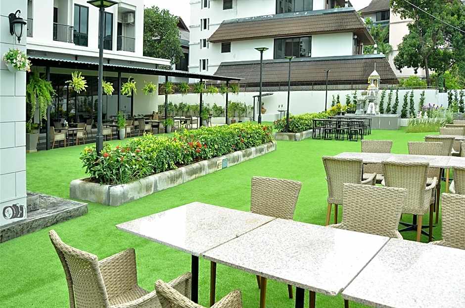 NORN Canalside Bangkok Hotel โรงแรมนอนริมคลอง