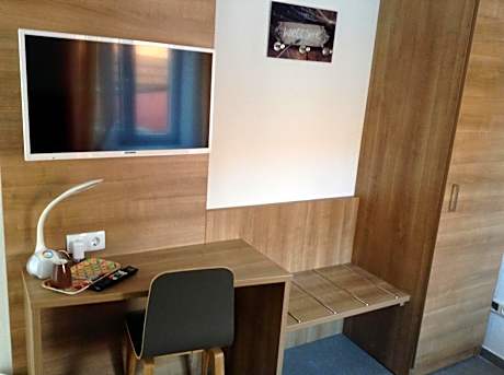 Single Room with Shower