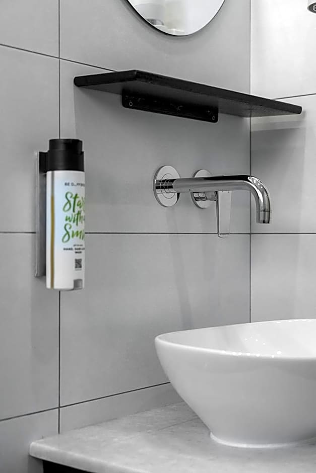 PIRAEUS DREAM CITY HOTEL