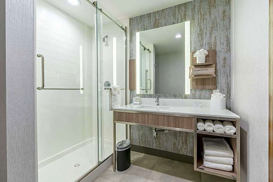 Hilton Garden Inn Wichita Downtown, Ks