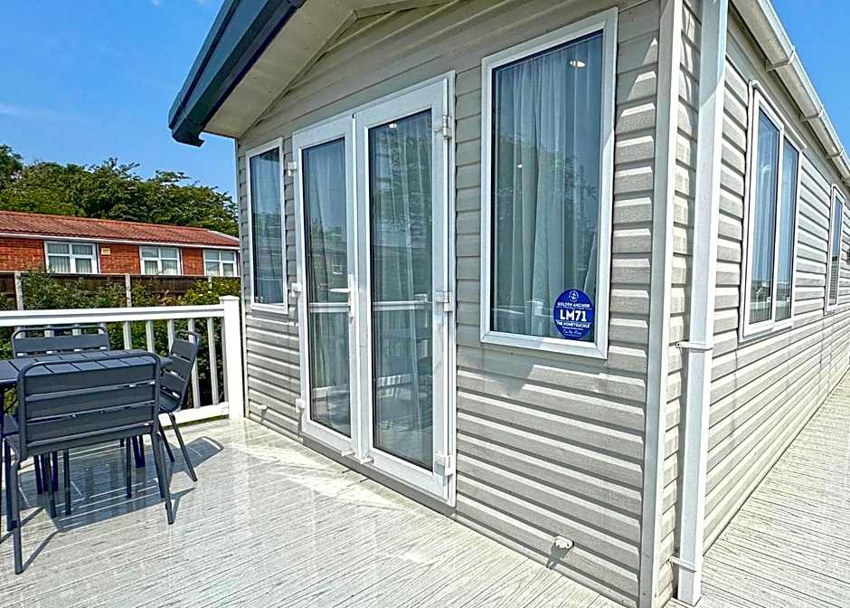 Golden Anchor Caravan Park