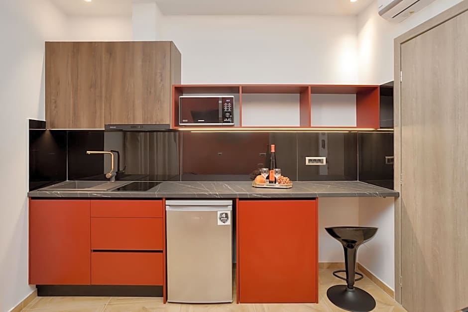 Royal Gold City Suites by Omilos Hotels