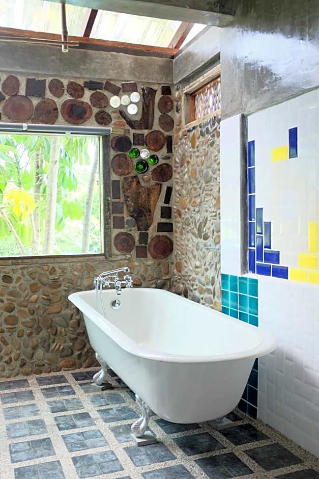 Panji Panji Tropical Wooden Home