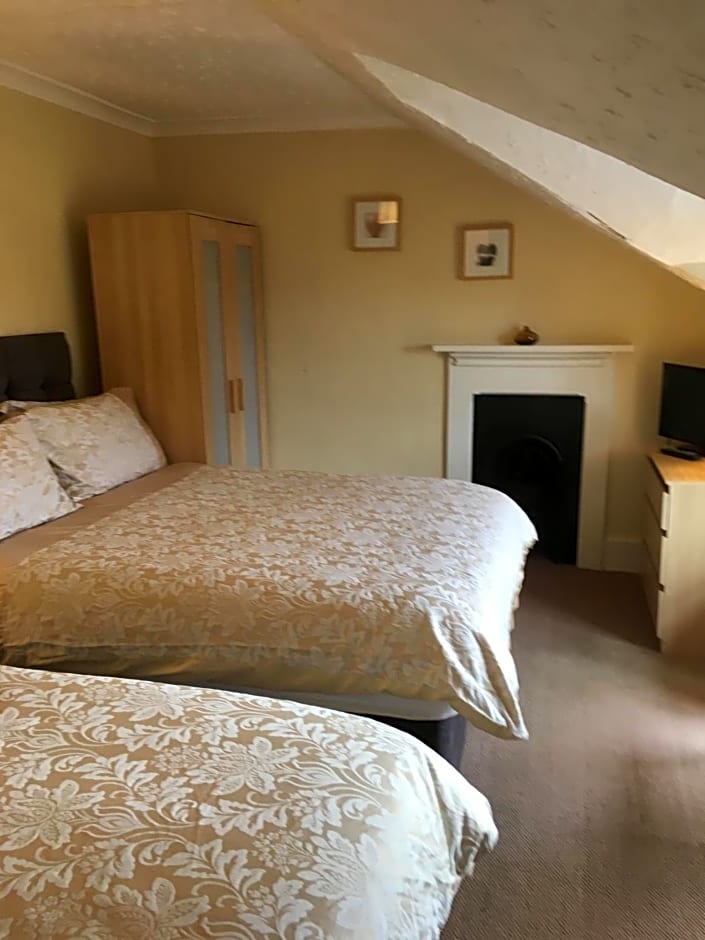 The Townhouse B and B free continental breakfast included