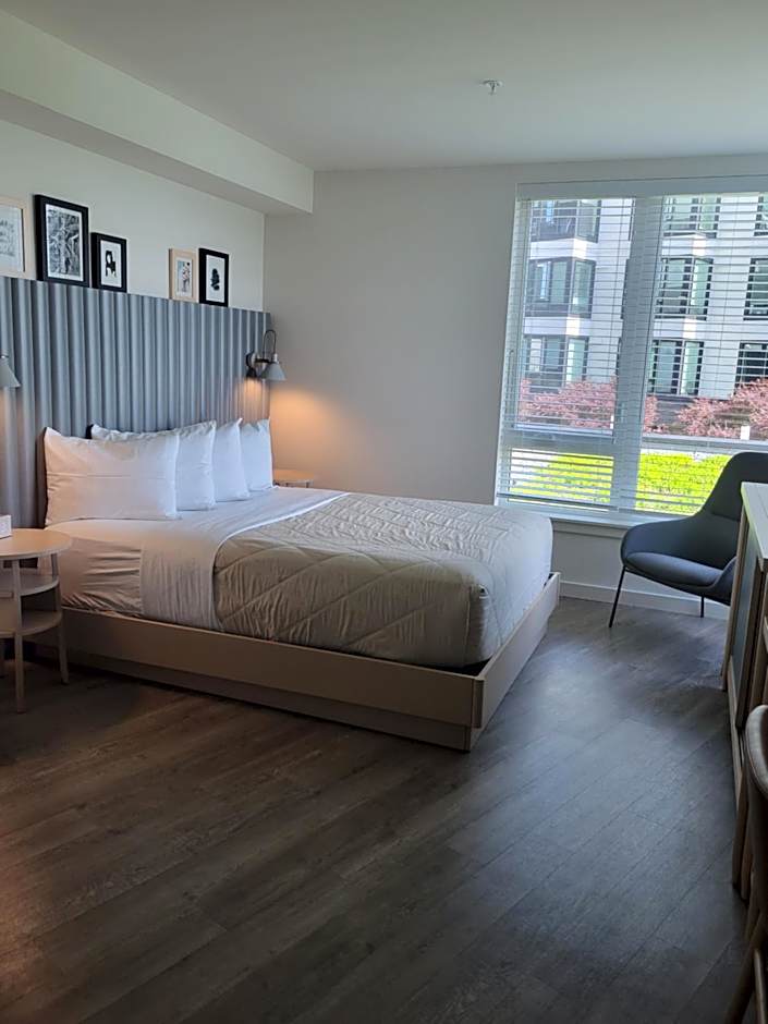 Marina Square Suites