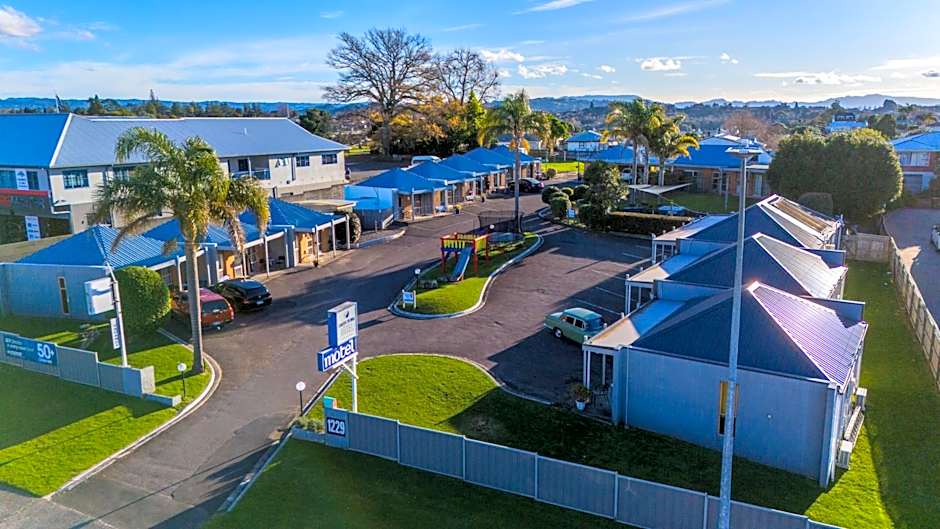 Cameron Road Motel