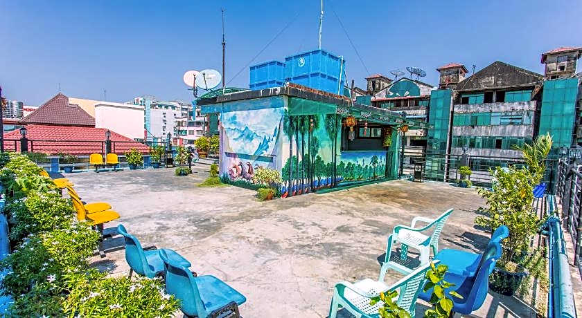 Golden Gate China Town Hotel