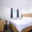 The Sandringham Hotel