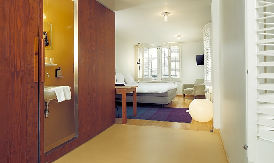 Lloyd Hotel