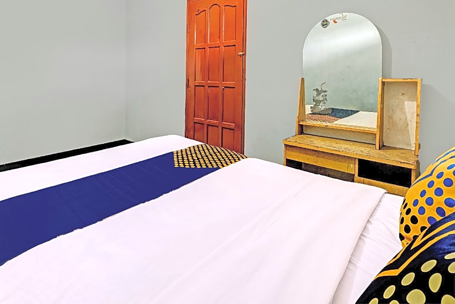 SPOT ON 91715 Hotel Citra Dewi 1