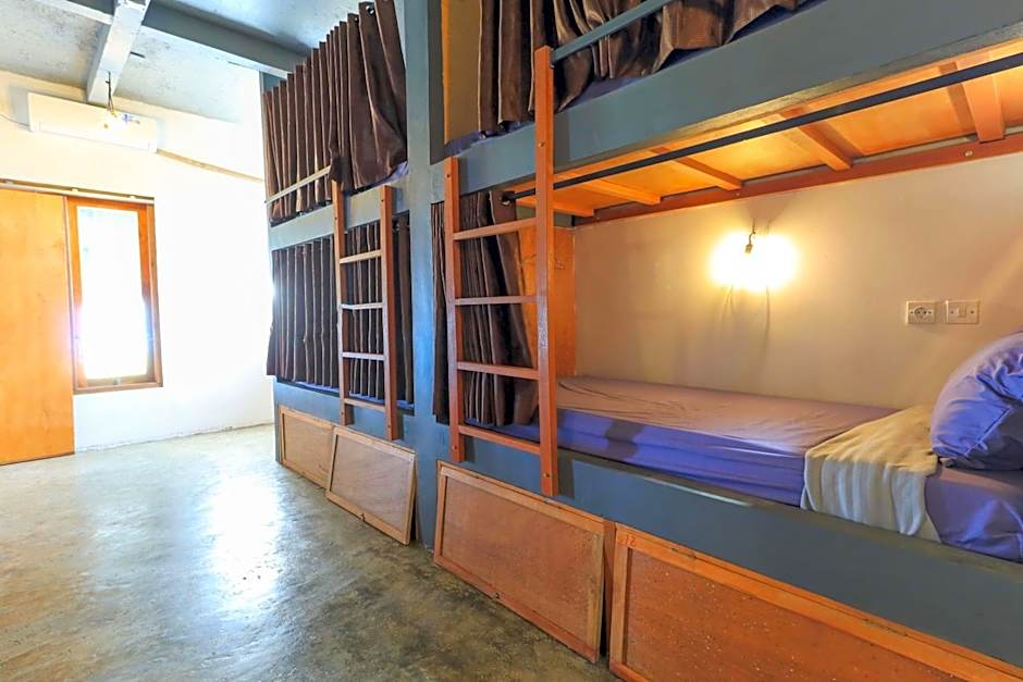 Hostel Bukit Sangcure