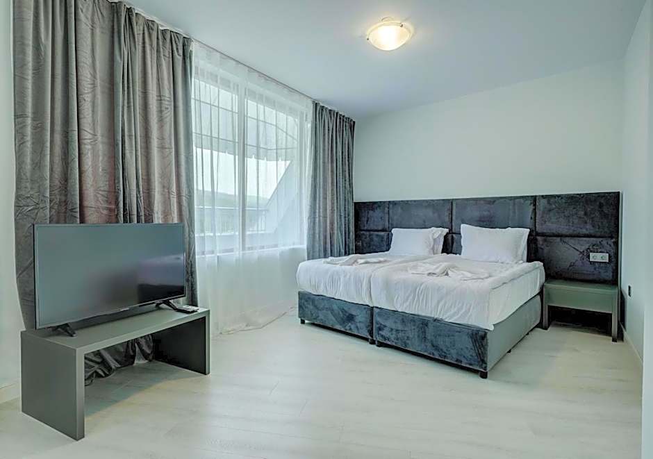 Continental Apartments