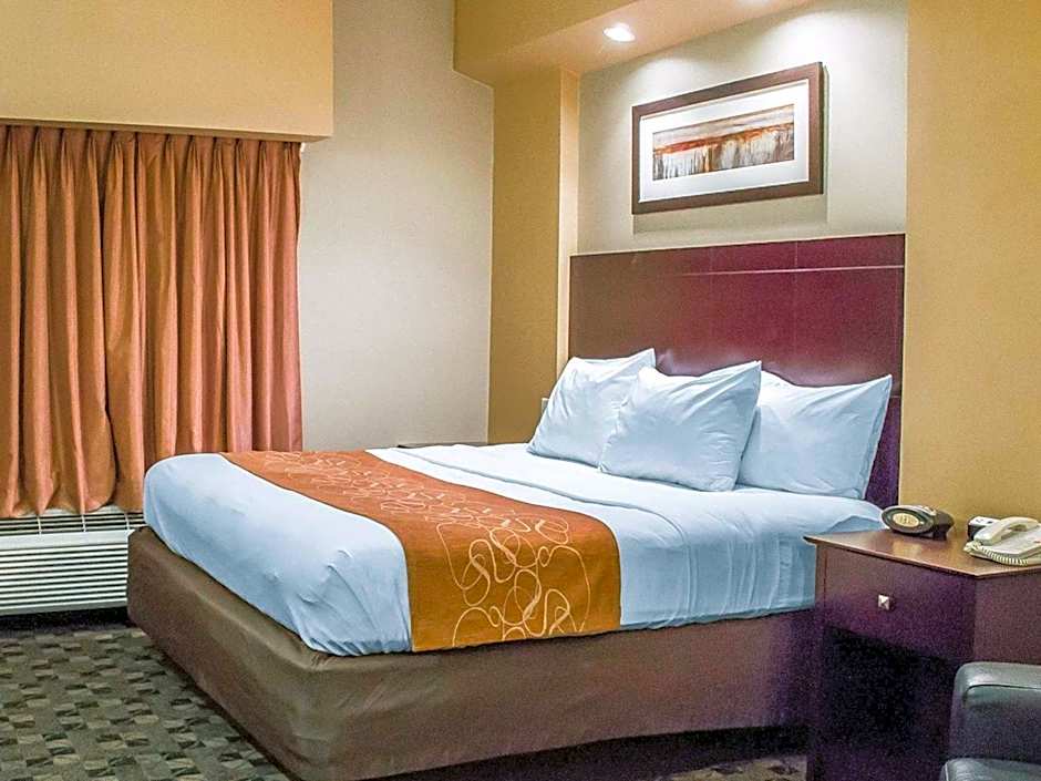 Comfort Suites Perrysburg