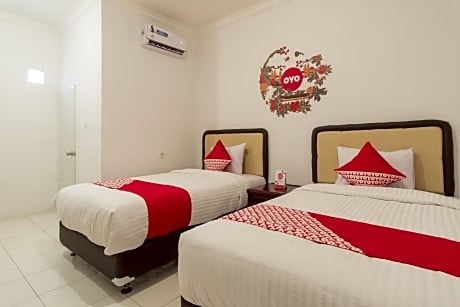 OYO 356 Titipapan Residence