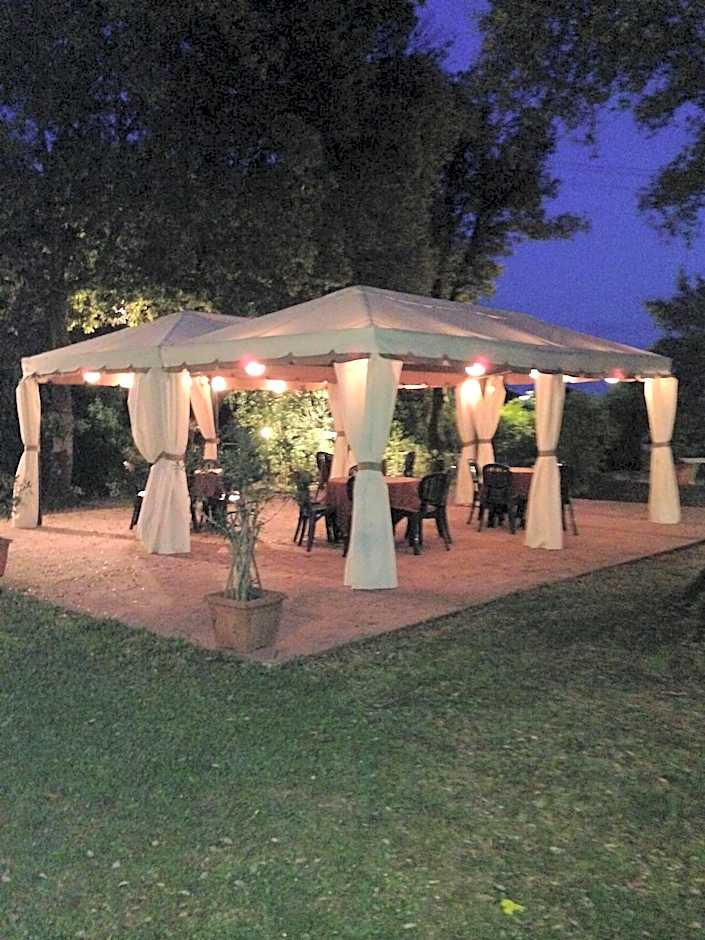 Hotel Monti