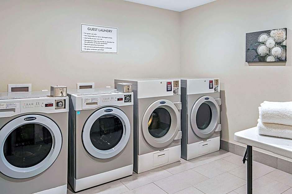 La Quinta Inn & Suites by Wyndham McAllen La Plaza Mall