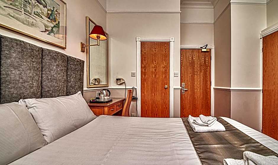 Hyde Park Radnor Hotel B&B