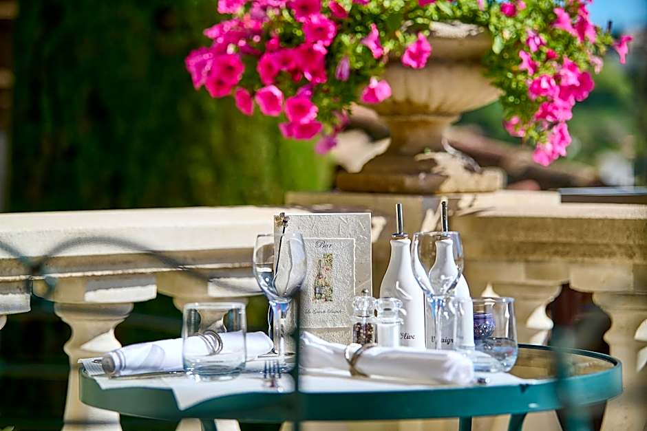 Hôtel La Grande Bastide