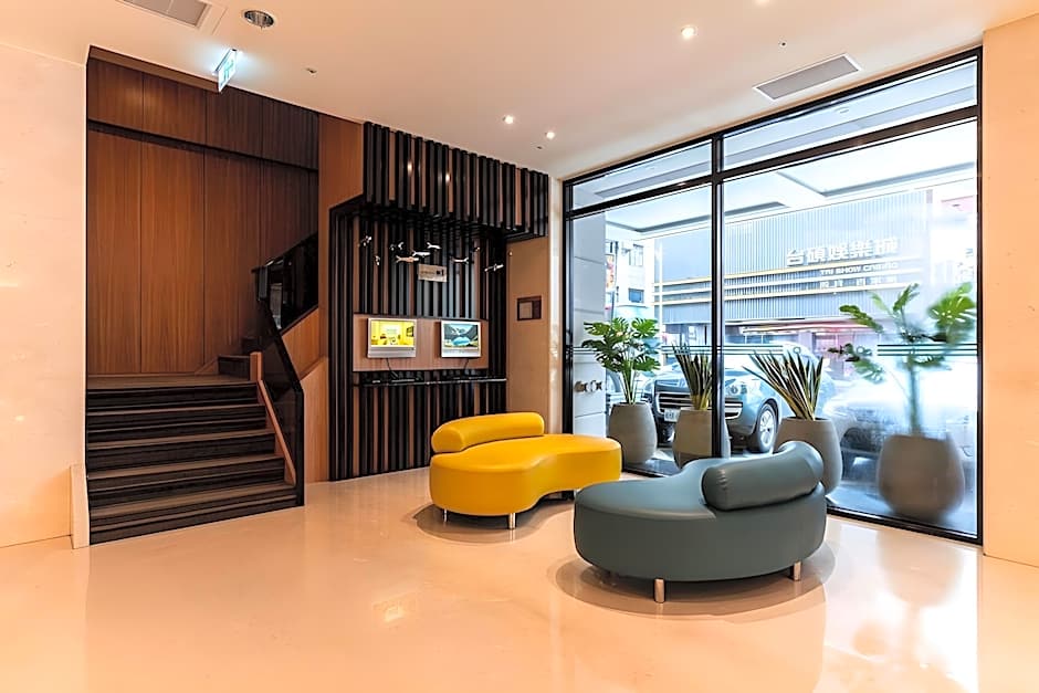 Fish Hotel Kaohsiung