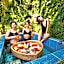 Afei Surf Inn - 5 Min Walk from South Beach