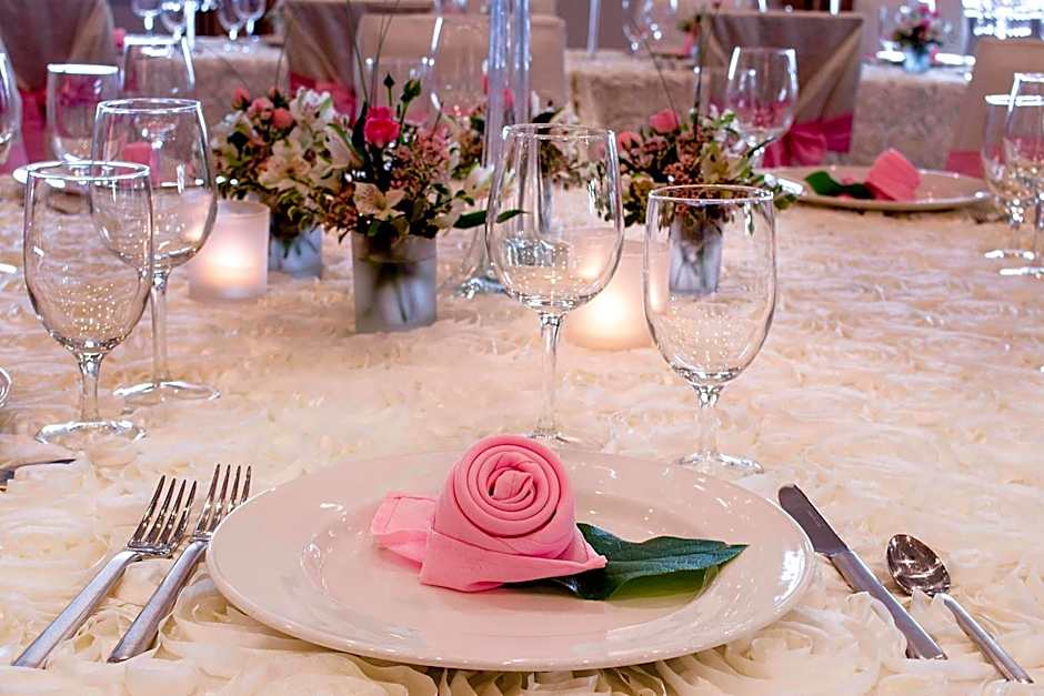 Fairfield Inn & Suites by Marriott Fair Oaks Farms