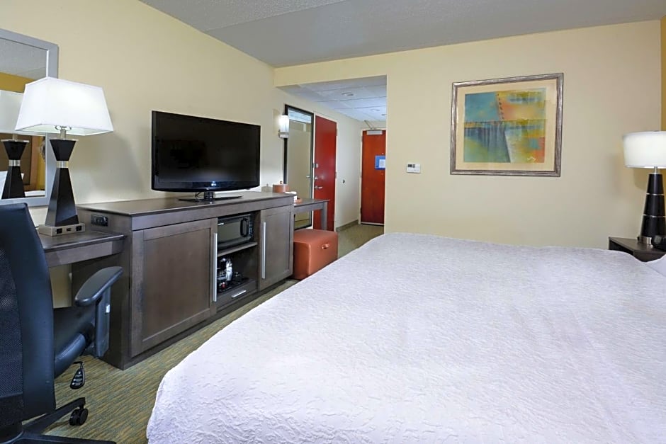 Hampton Inn Raleigh/Town of Wake Forest