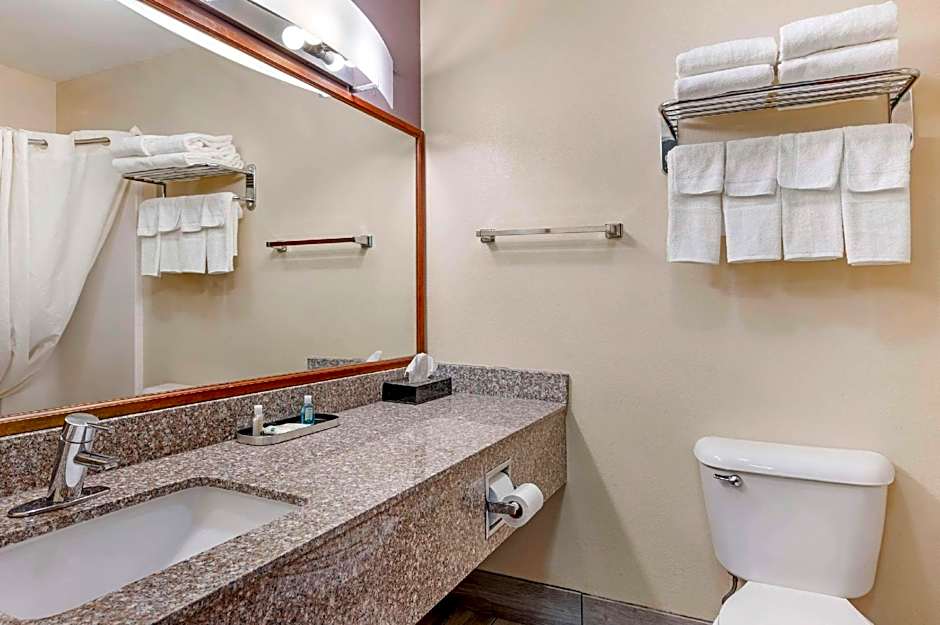 Quality Suites
