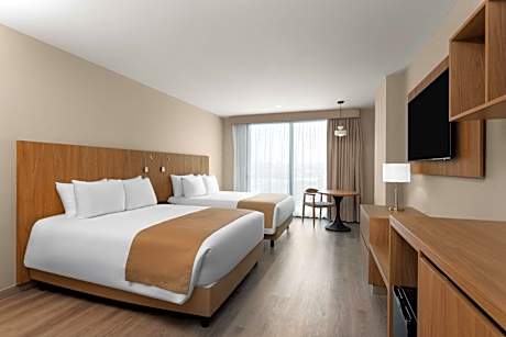 Queen Room with Two Queen Beds - Non-Smoking